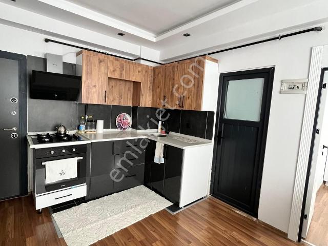 Evbul'dan Cafeler Caddesinde Satılık Full Eşyalı 1+1 Lüks Daire