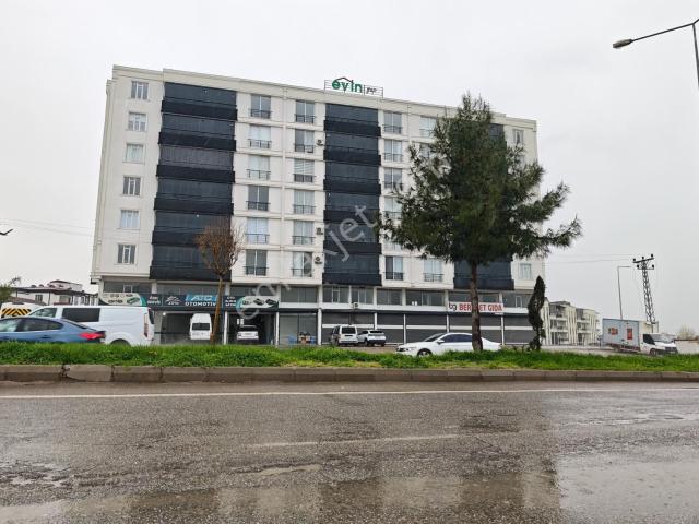 Evbul'dan Siirt Çevre Yolu Üzeri 2+1 85 M2 Net Daire