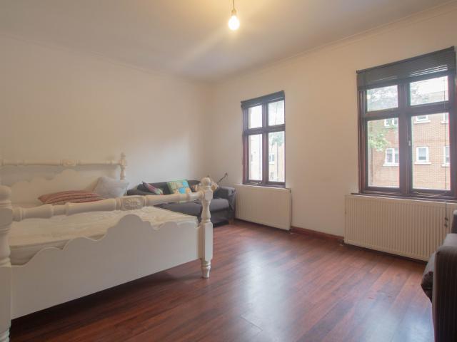 Evelina Road, London, SE15