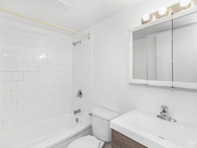 Evelyn Court Apartments 2 Bedroom Apartment for Rent at 12 Mountain Ave N, Hamilton, ON L8G 3P1 Stoney Creek Estates