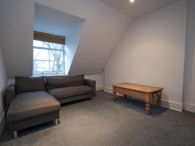 Evelyn Gardens, South Kensington, London SW7, 2 bed flat to rent, £2,600 pcm | PrimeLocation