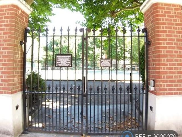 Evelyn Mansions Queens Club Gardens. 2 bed flat to rent £2,650 pcm £612 pw