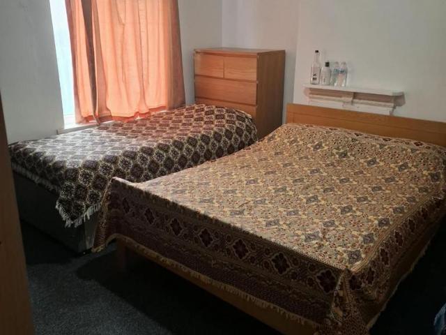 Evelyn Road, Birmingham B11 1 bed in a house share to rent £620 pcm £143 pw