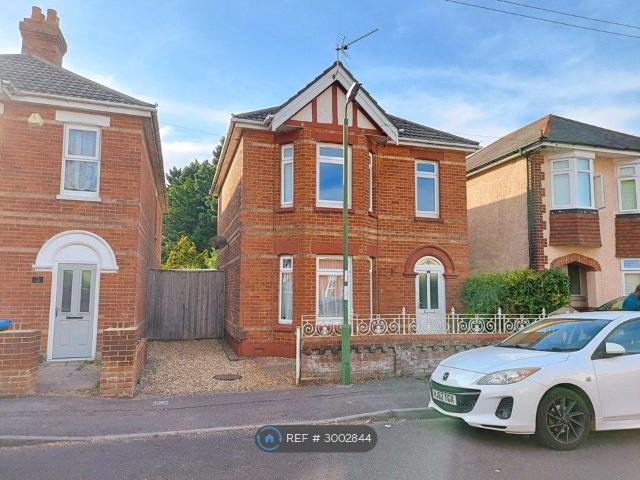 Evelyn Road, Bournemouth BH9, 5 bed detached house to rent, £2,450 pcm | PrimeLocation