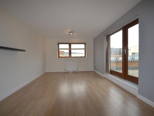 Evelyn Walk, Greenhithe DA9, 2 bed property to rent, £1,500 pcm | PrimeLocation