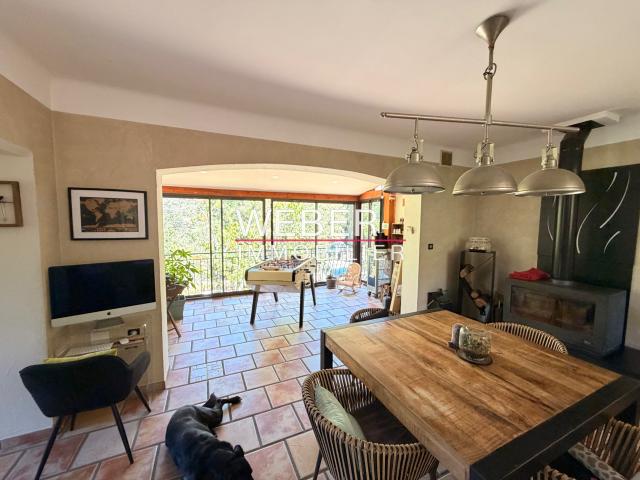 EVENOS LE BROUSSAN 5000 m2 Villa 5 chambres Piscine
