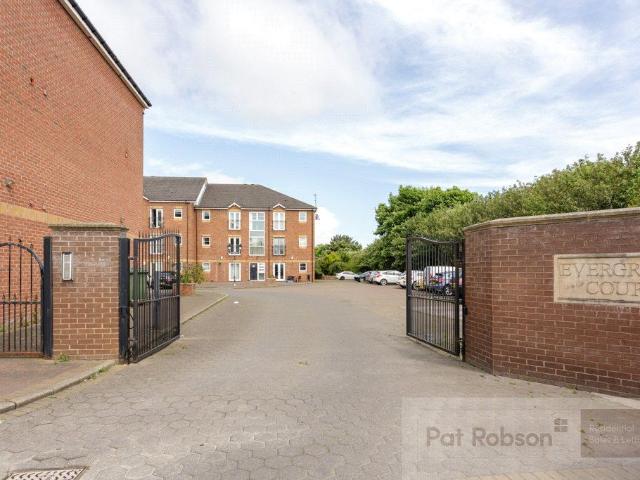 Evergreen Court, High Pit Road, Cramlington, Northumberland NE23, 2 bed flat to rent, £675 pcm | PrimeLocation