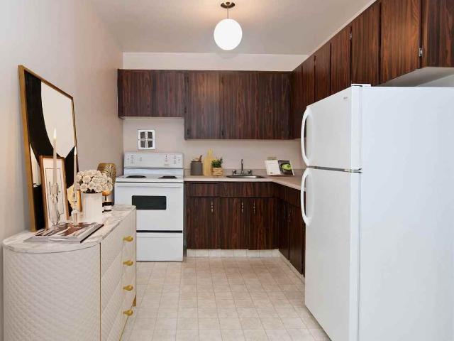 Evergreen Estates 1 Bedroom Apartment for Rent at 191 Rink Ave, Regina, SK S4R 7V3 Walsh Acres Lakeridge