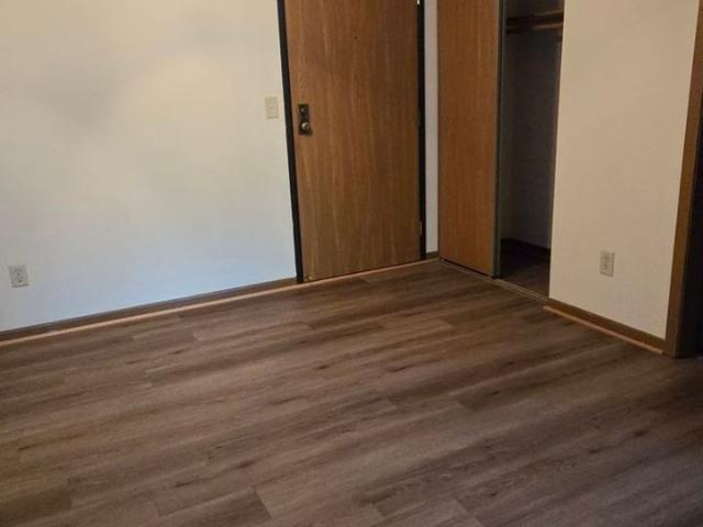 Evergreen Square Apartments 2 Bedroom Apartment for Rent at 911 6th Ave Ne, Buffalo, MN 55313