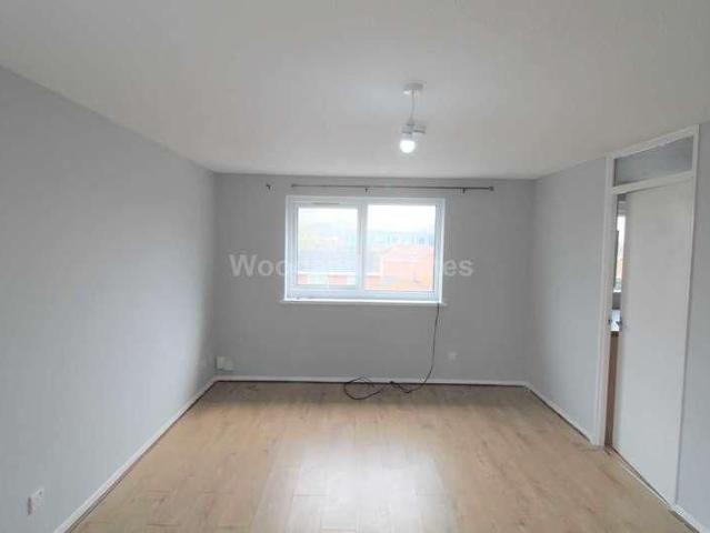 Evergreen Road, Hayes, UB3