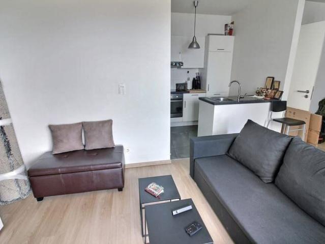 EVERE Beautiful studio with terrace, cellar and PKG