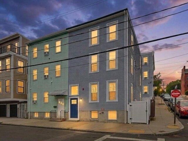 Everett St Apt,boston, Condo For Sale