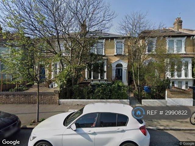 Evering Road, London, E5 2 bed flat to rent £2,750 pcm £635 pw