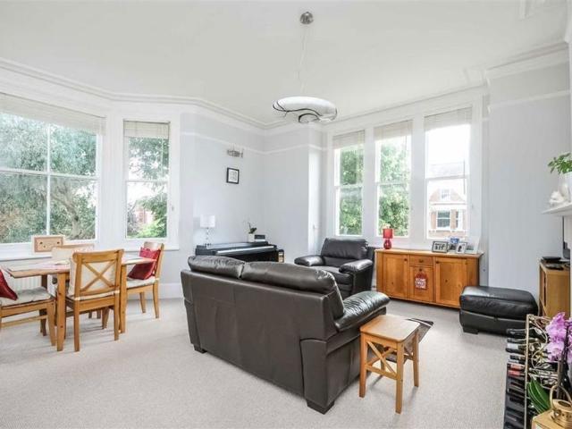 Eversfield Road, TW9, London