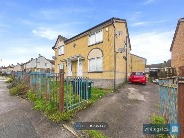 Eversley Drive, Bradford BD4, 3 bed semi detached house to rent, £950 pcm | PrimeLocation