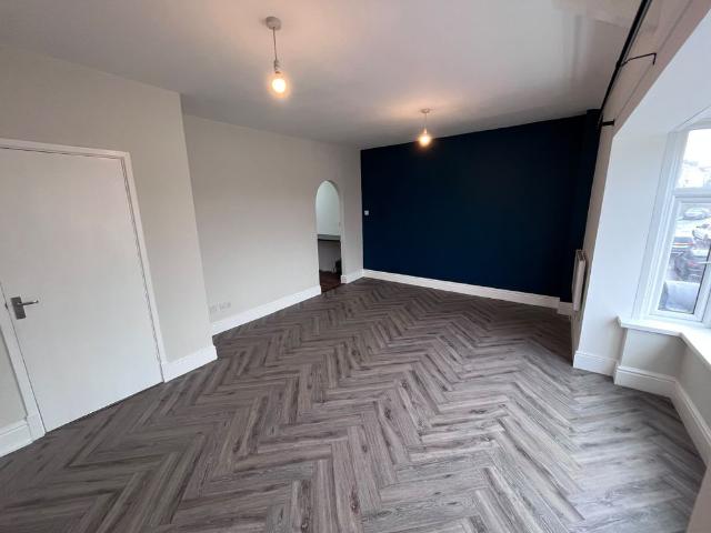 Eversley Road, Sketty, Swansea SA2 9DF