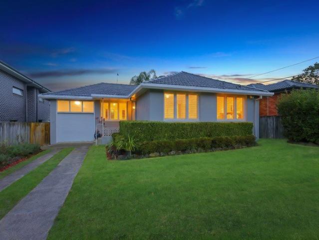 Everyday Escapism, Absolute Convenience: Premium Entertainer, Walk to Schools & Station