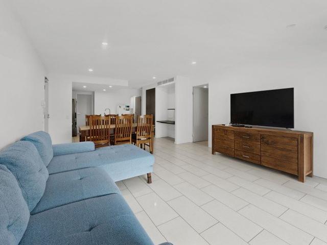 Everything at Your Door Westside Apartments, Indooroopilly
