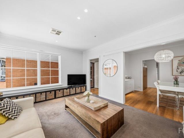 Everything you need and more in a private Linden Park setting