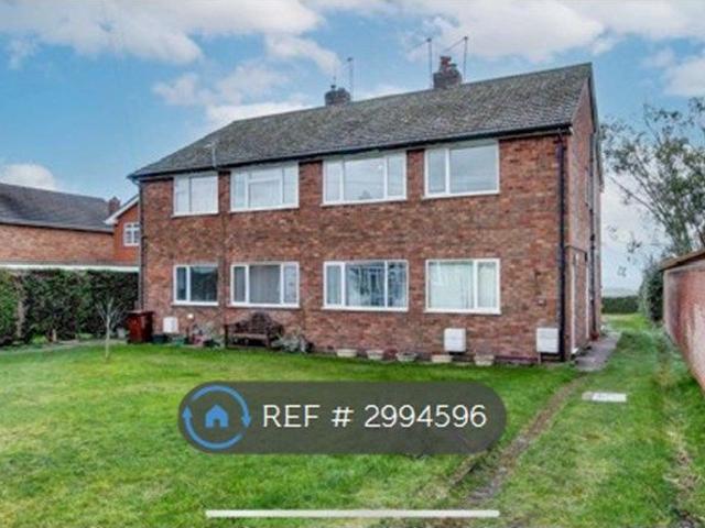 Evesham Road, Astwood Bank, Redditch B96, 2 bed maisonette to rent, £950 pcm | PrimeLocation