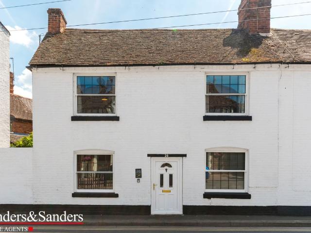 Evesham Street, Alcester B49, 3 bed cottage to rent, £1,250 pcm | PrimeLocation