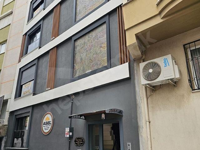 ÇEVİKBİR DE ARAKAT DOĞALGAZLI KLİMALI SIFIR EŞYALI 2+1 DAİRE