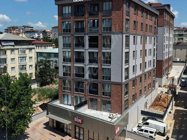 EVİM SİSTEMLERİNE UYGUN LÜKSÜN YENİ ADRESİ! METROYA 1 DK 2+1!