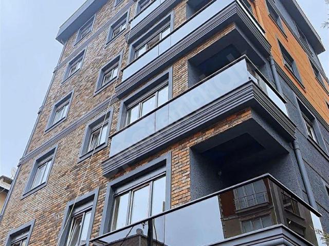 EVİMDEN KATTA TEK DAİRE OTOMTİK PANJURLU GENİŞ MUTFAKLI FERAH3+1