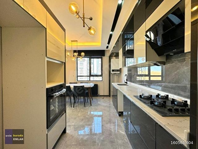 EVİN BURADAVADİ PREMİUMDA A4 BLOK KARE BALKON FIRSAT DAİRE!