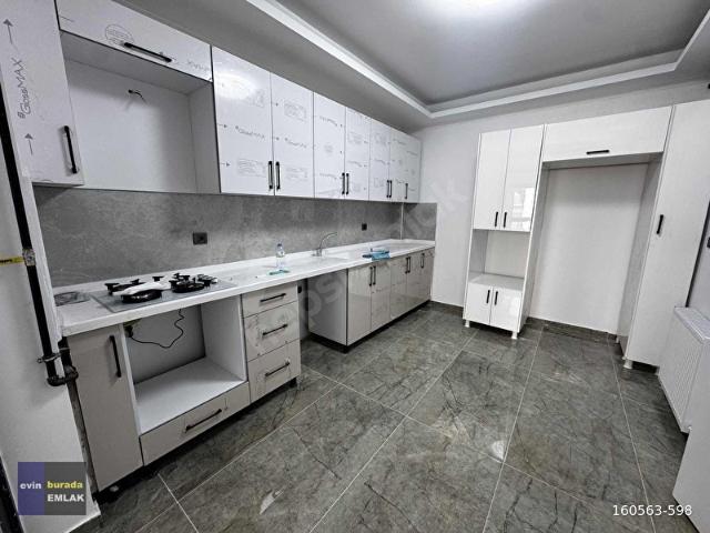 EVİN BURADAŞİRİNTEPE MAH FULL YAPILI 3+1 130m2 SİTE DAİRESİ_!
