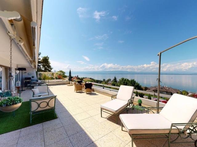 Évian Les Bains Appartement de 231m² Vue lac panoramique. 231m² Evian les Bains