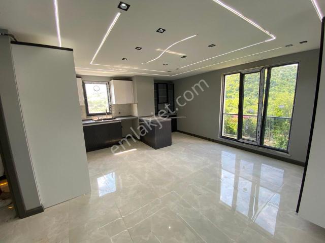 Evim nur'dan Çakırlar Yalı Mah 1+1 70m2 1.kat Yerden Isıtma Asansörlü Cam Balkonlu Fırsat Daire