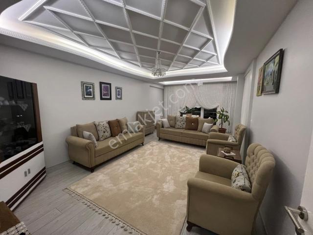 Evim nur'dan Çatalarmut Mah 3+1 140m2 4.kat Cam Balkon Ebeveyn Banyolu Asansörlü Kupon Daire
