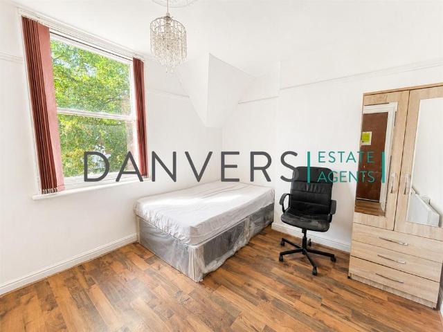 Evington Road, Leicester LE2 1 bed in a house share to rent £482 pcm £111 pw