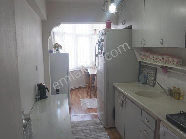Evka6 Satılık3+1 Doğalgaz+balkon+asansörlü Deniz Mnz Çiğliserkan