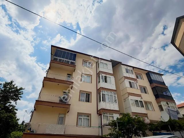 Evka Mahallesinde Satılık 2+1 Daire