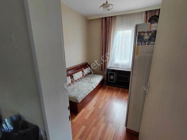 Evka 5 Emlakdan Satılık 2+1