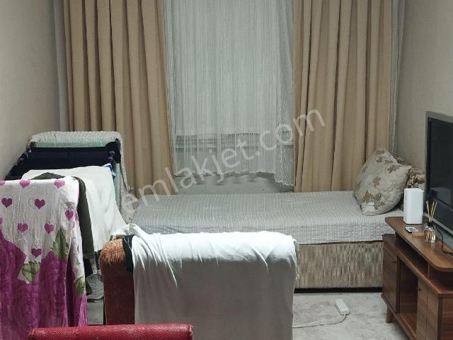 Ş.evler Merkezde Metrobüse 7dk.1+0 60m2 Full Eşyalı Stüdio Daire Bekara Yabancıya Uygun