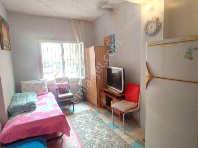 Ş.evler Merkezde Metrobüse 7dk.1+0 60m2 Full Eşyalı Stüdio Kiralık Daire Bekara Uygun