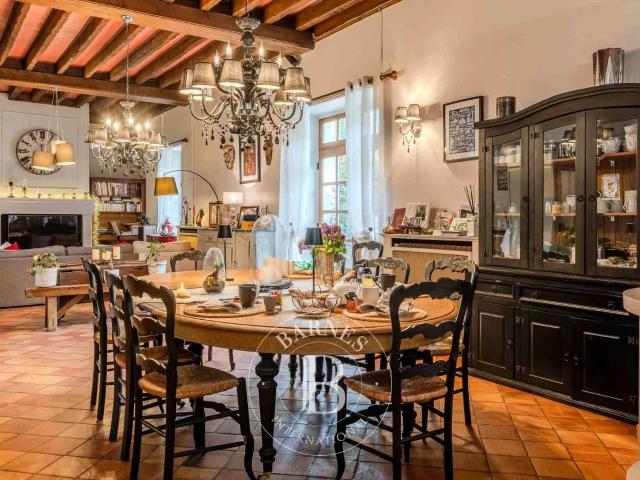 EVRY COURCOURONNES 91 – Demeure Anglo Normande du XIXe siè. 383m² Évry Courcouronnes