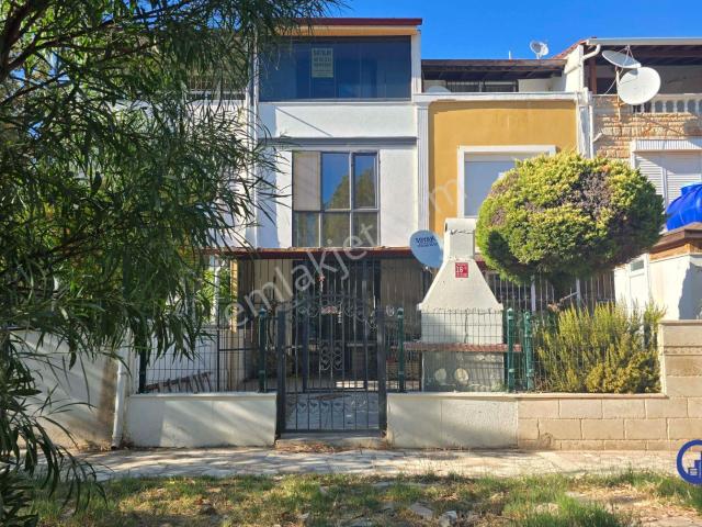 Evre Emlaktan Kumsala Komşu Kaçırılmayacak 2+1 Bahçeli Ev