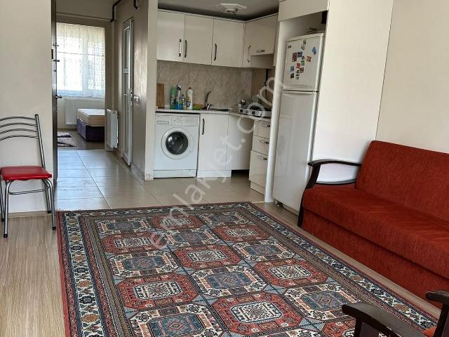 Çevre Yolunda 1+1 Eşyalı Kiralık Daire
