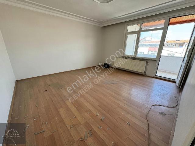 çevrem* Gültepe'de Harika Konumda Asansörlü 2+1 90m² Daire