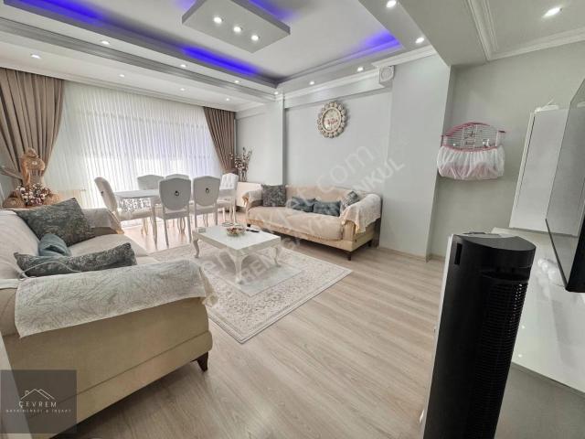 çevrem* Gültepe'de Metrobüse Yakın Harika Konumda 2+1 90m²