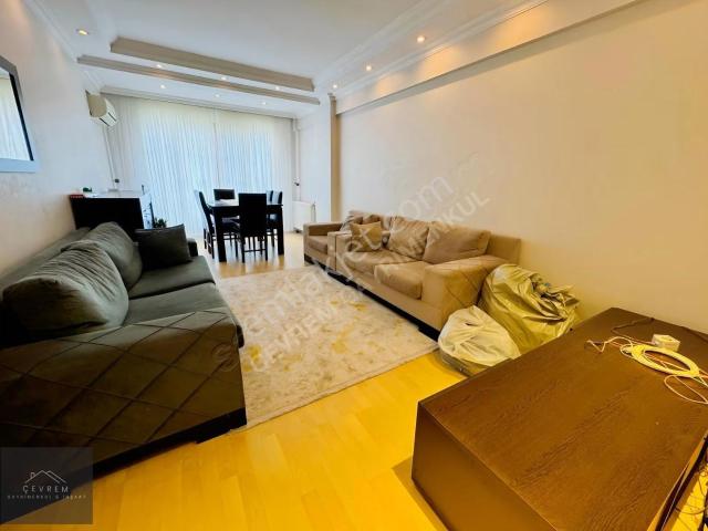 çevrem*yeşilova'da Metrobüse Çok Yakın Harika 4+1 170m² Dubleks