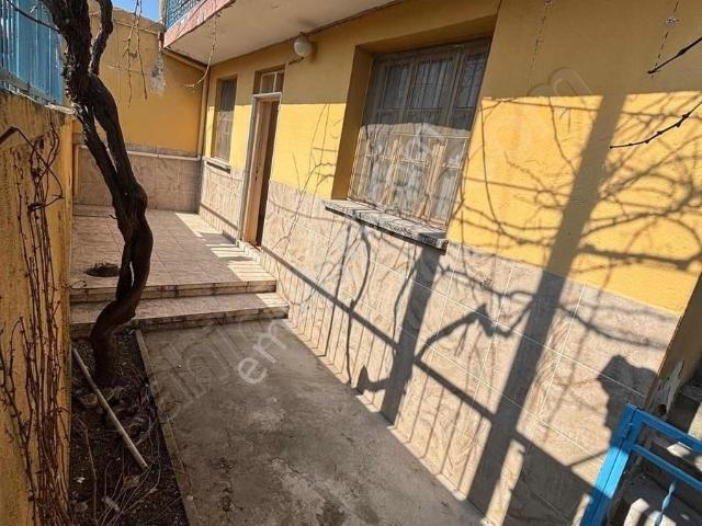 Evrenli Group Gayrimenkul'den Satılık Müstakil Ev