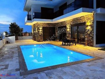 Evrenseki Manavgat'ta Deniz Ve Doğa Manzaralı Muhteşem Villa