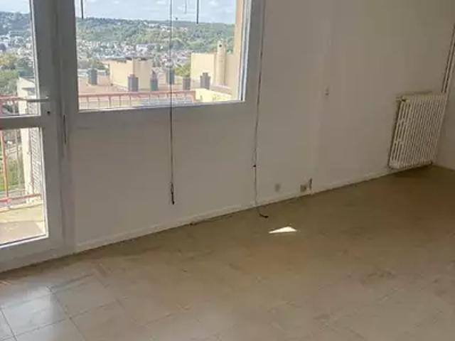 Evreux 27000 Achat / Vente appartement 1 pièce t1 cave balcon