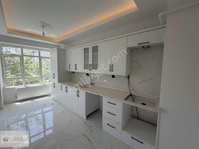 Evsam'dan Bahçelievler Mh 2+1 90m2 5.kat Asansörlü Kiralık Daire