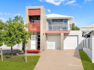 Ex Display Home in sought after location
